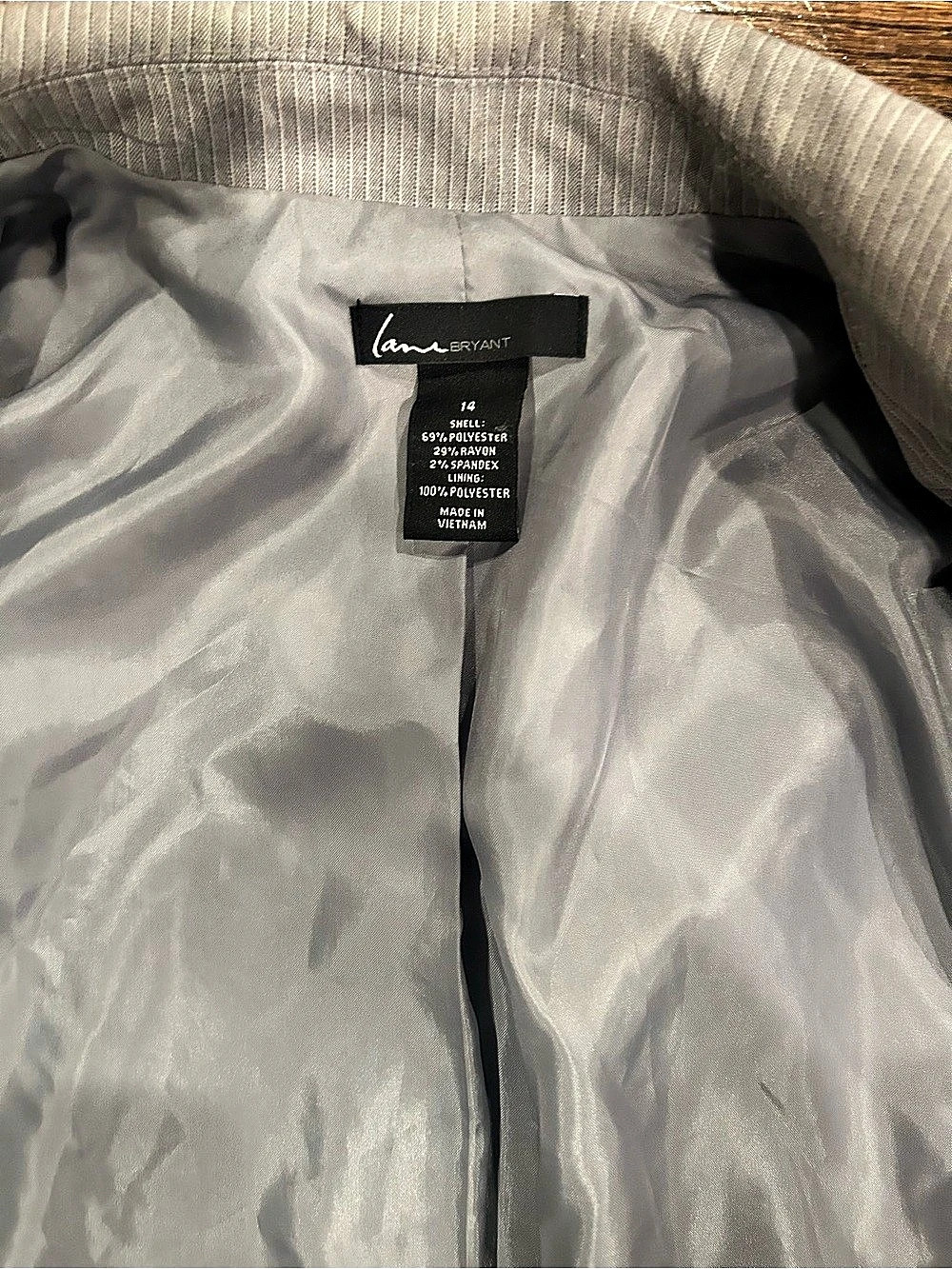 Lane Bryant Striped Blazer in Gray Size 14 Like New - Picture 4 of 5